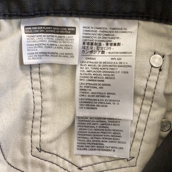 Levi’s 505 Grey colored Jeans. Size 36x32 - Picture 3 of 3